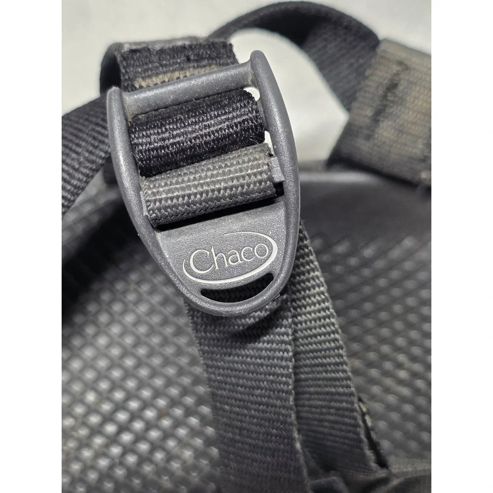 Chaco men size